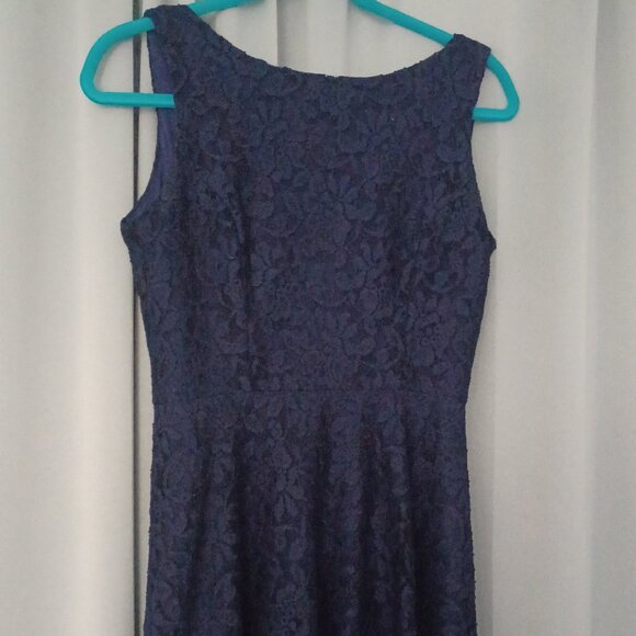 Juniors dress - Picture 1 of 3